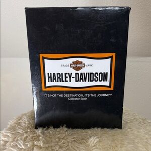 HARLEY DAVIDSON Collectable stein.with metal lid. Rare edition from 2000